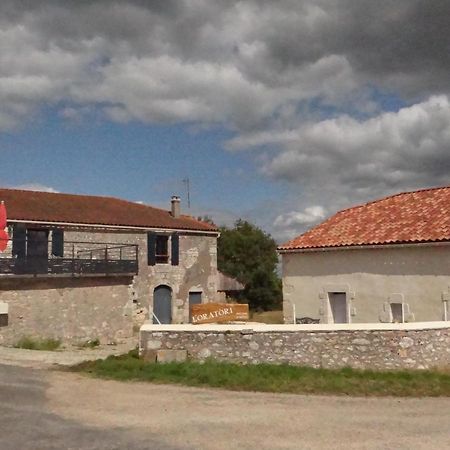 L'Oratori : Chambre La Gabarre Serignac  Екстер'єр фото